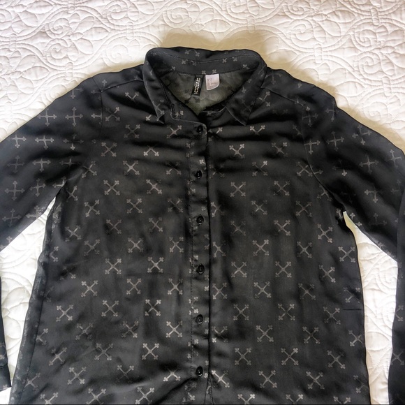 H&M Button Down Sheer Shirt - Picture 2 of 7